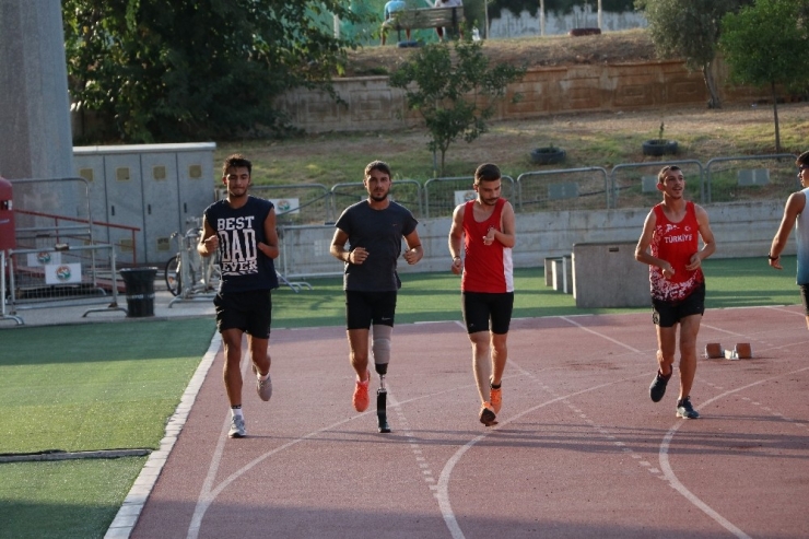 Bedensel Engelliler Atletizm Milli Takımı’nda Hedef Olimpiyatlarda Madalya Kazanmak