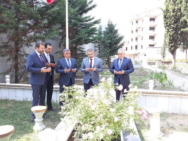 ’’Gazilerimiz Bizim Onurumuzdur’’