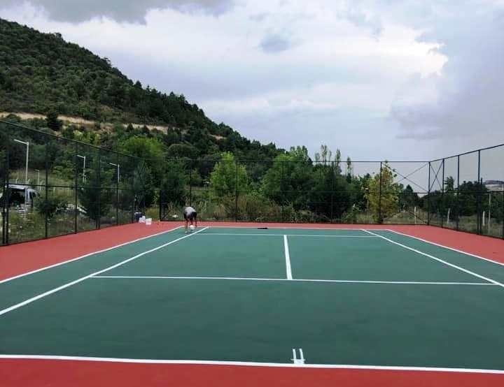 Hisarcık’ta Çok Amaçlı Spor Sahaları Hizmete Girdi