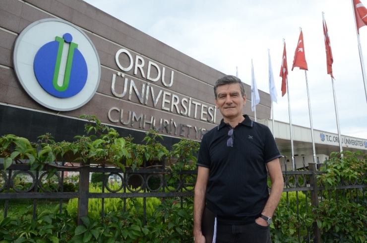 Emekliliğinin 15’inci Yılında Üniversite Kazandı