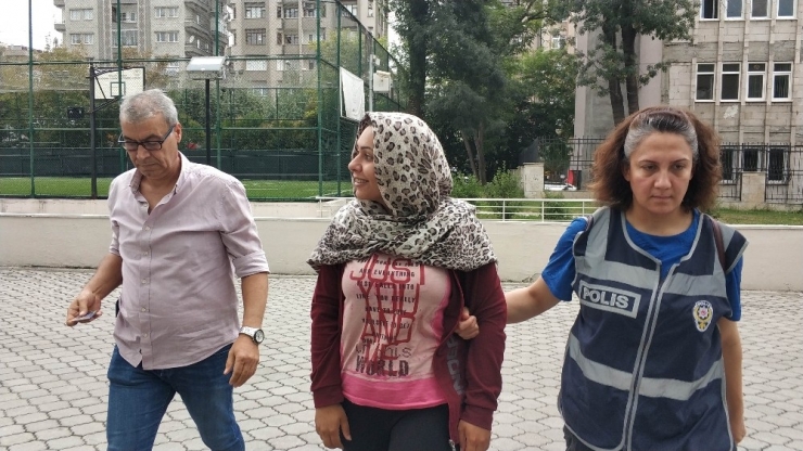 Kendi Vatandaşını Dolandıran Tercümana Gözaltı