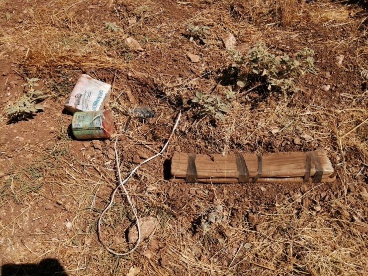 Siirt’te Toprağa Gömülü Halde El Yapımı Patlayıcı Bulundu