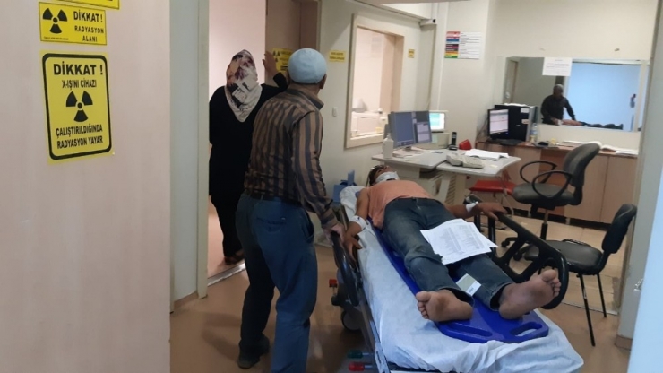 Siirt’te Kayalıktan Düşen Kardeşler Yaralandı