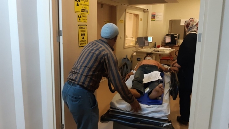 Siirt’te Kayalıktan Düşen Kardeşler Yaralandı