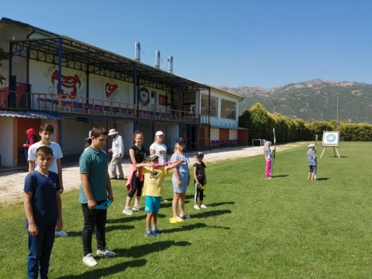 Eğirdir’de Okçuluk Kursuna Büyük İlgi