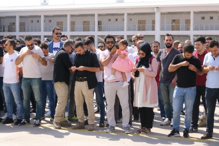 Şehit Özel Harekat Polisi Tekbirlerle Memleketine Uğurlandı