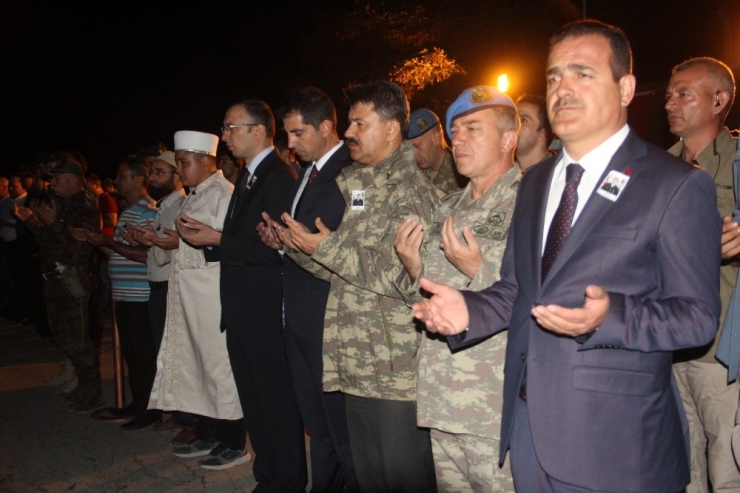 Şehit Gezer İçin Hakkari’de Tören Düzenlendi