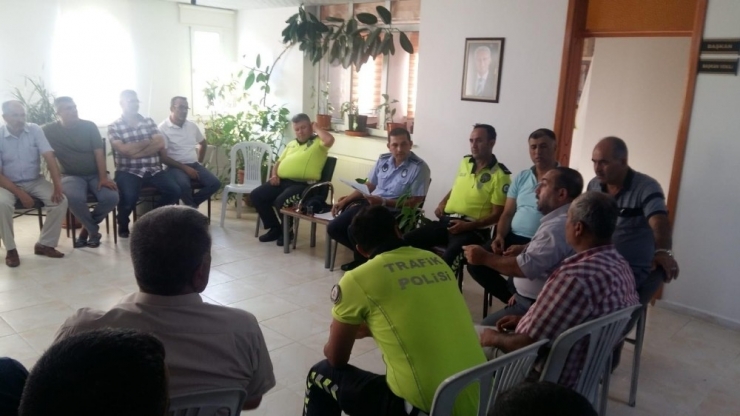 Servis Şoförleri İle Toplantı Yapıldı