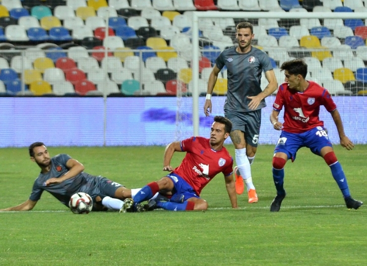 Tff 1. Lig: Altınordu: 1 - Fatih Karagümrük: 2