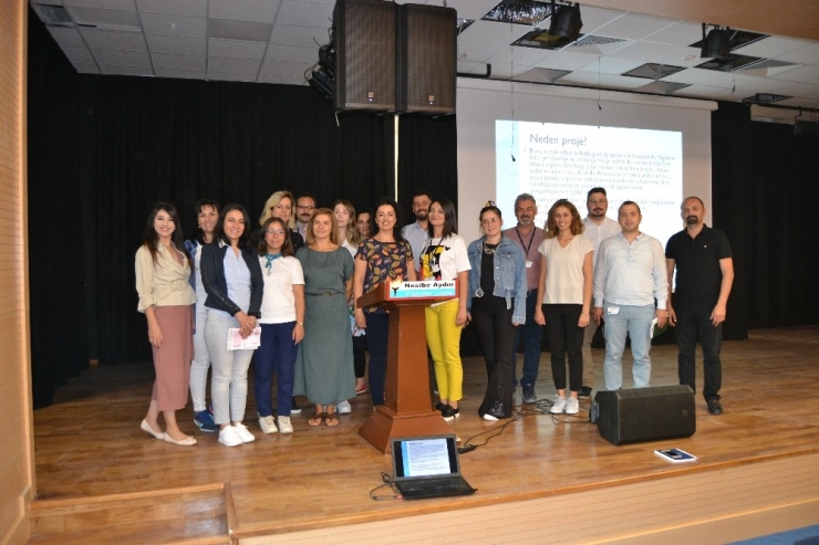 Nesibe Aydın’ın Öğretmenleri Geleceğe Hazırlanıyor