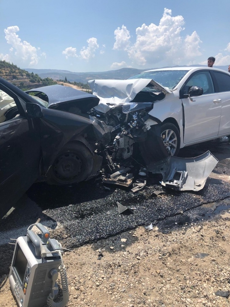 Mersin’de Trafik Kazası: 1 Ölü, 3 Yaralı