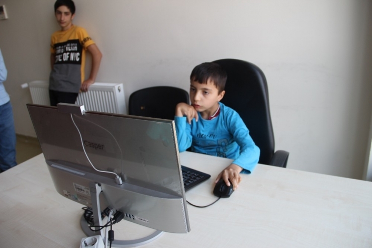 Fiziksel Engelli Muhammed’e Altın Dokunuş