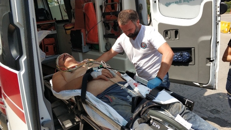 Kafasına Demirle Vurulan Şahıs Ağır Yaralandı