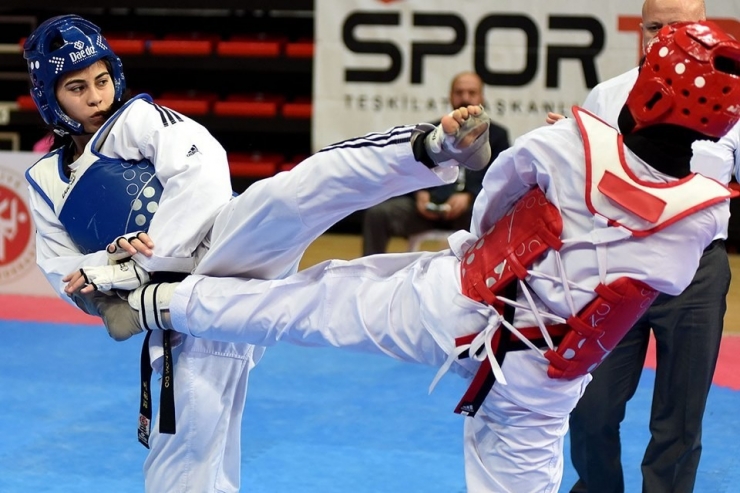 Merve Gül Özlü Avrupa Ve Balkan Şampiyonasında