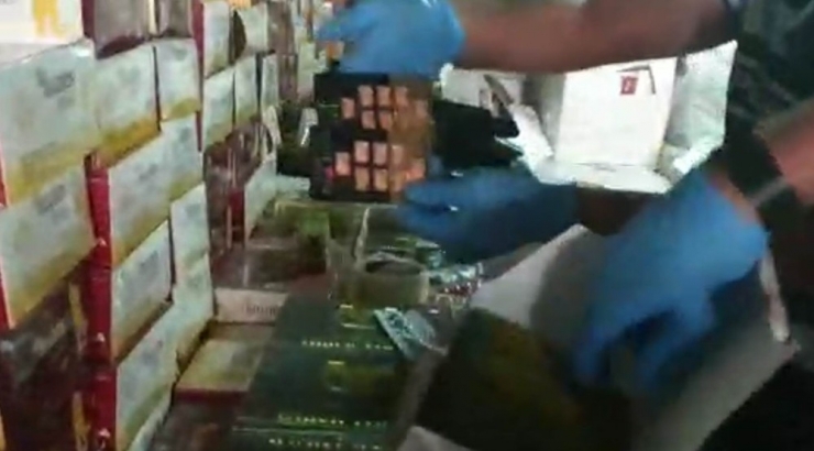 Gaziantep’te 5 Milyon 407 Bin Cinsel Uyarıcı Ve Tıbbi Hap Ele Geçirildi