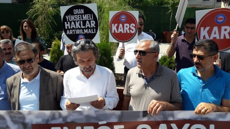 Kars’ta Memur-sen’den Toplu Sözleşme Açıklaması