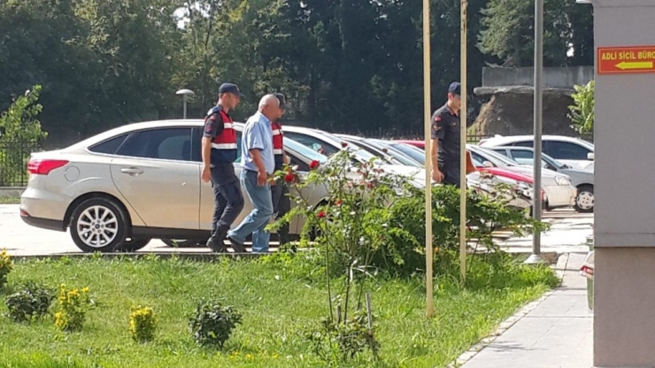 Minibüsten Düşen Kadının Ölümü Sonrası Şoför Gözaltına Alındı