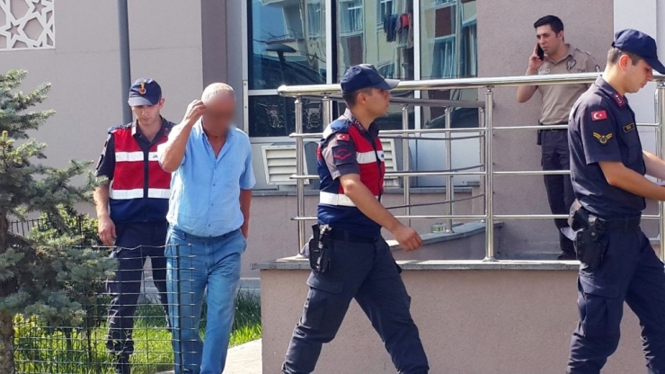 Minibüsten Düşen Kadının Ölümü Sonrası Şoför Gözaltına Alındı