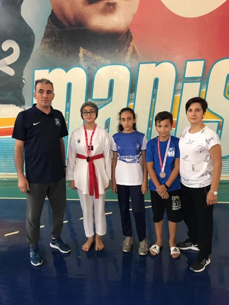 Yunusemreli Tekvandocular Manisa’yı Temsil Edecek