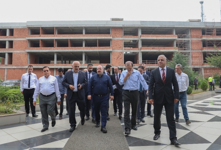 Trabzon’a İki Büyük Müjde