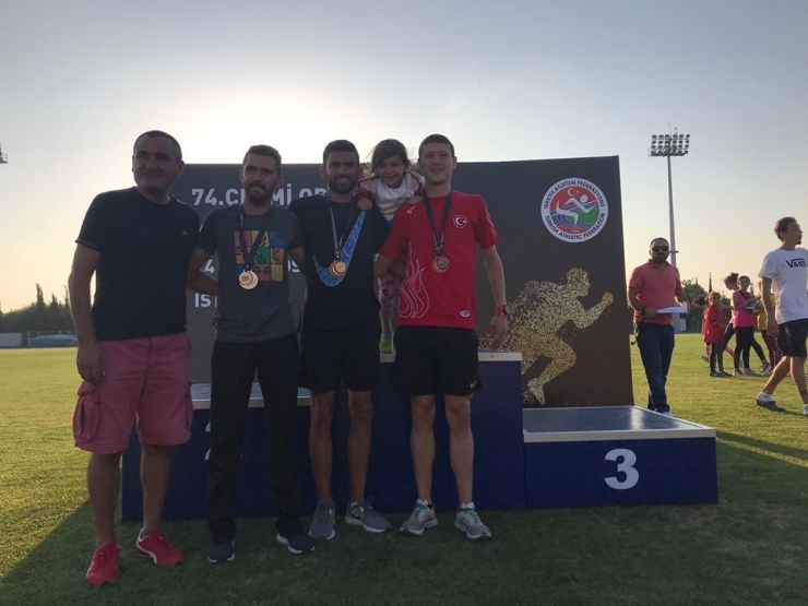 Kayserili Atletler Kürsüye Ambargo Koydu