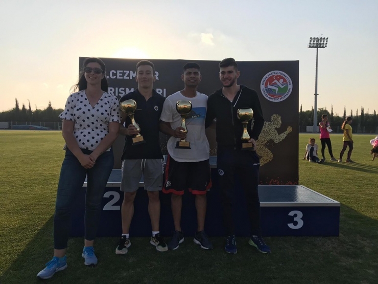 Kayserili Atletler Kürsüye Ambargo Koydu