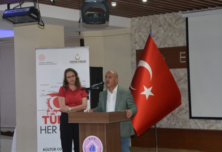 Yurt Dışında Yaşayan Türk Çocuklarına Türkçe Öğretimi Eğitici Eğitimi Kursu Sona Erdi