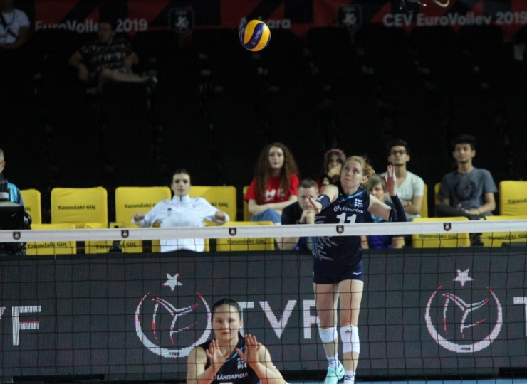 2019 Kadınlar Voleybol Avrupa Şampiyonası A Grubu: Finlandiya: 3 - Fransa: 1