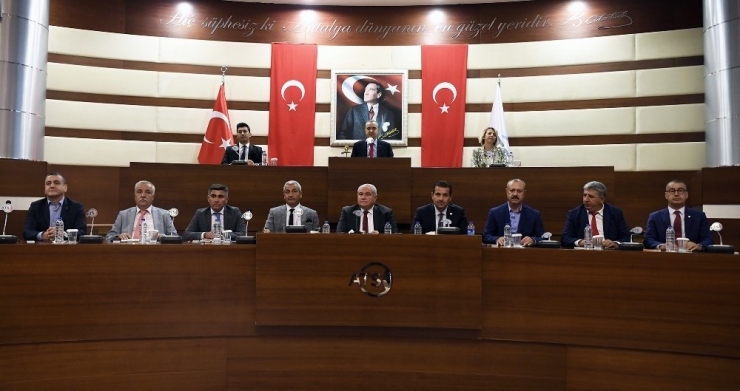 Çetin: “Esnaftan Yağmur Gibi Şikayetler Geliyor”