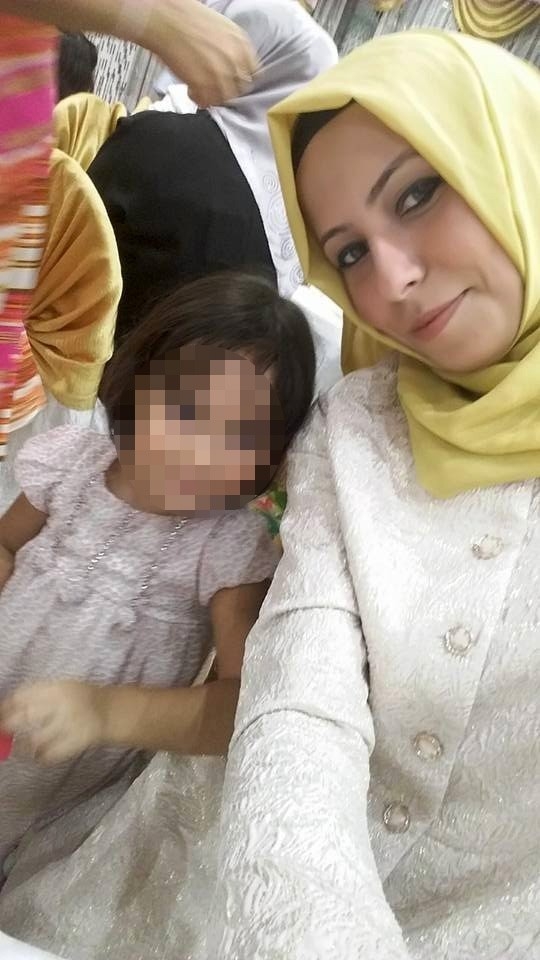 Küçük Kızının Gözü Önünde Vurulan Tuğba Anlak Hayatını Kaybetti
