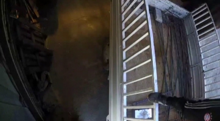 Kameranın Açısını Değiştiren Çinko Hırsızları Kamerada