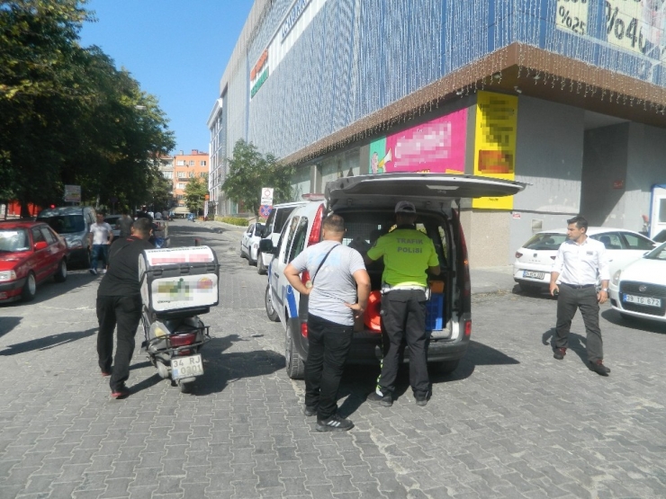 İki Motosikletin Karıştığı Kazada Bir Sürücü Yaralandı