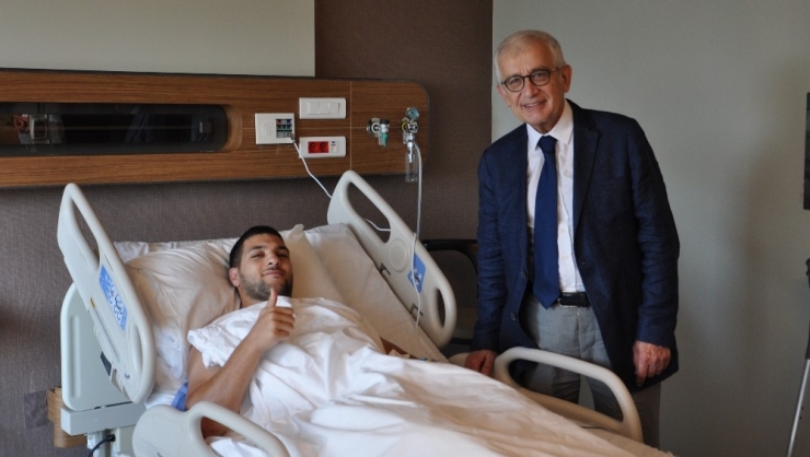 El Kabir Ameliyat Oldu