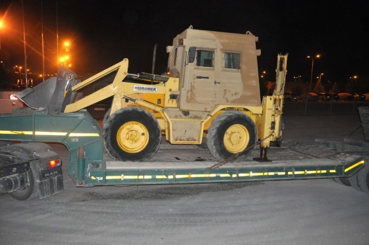 Suriye Sınırına Askeri Sevkiyat