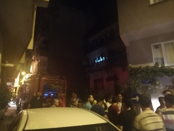 Sigara İzmariti Evi Yakıyordu