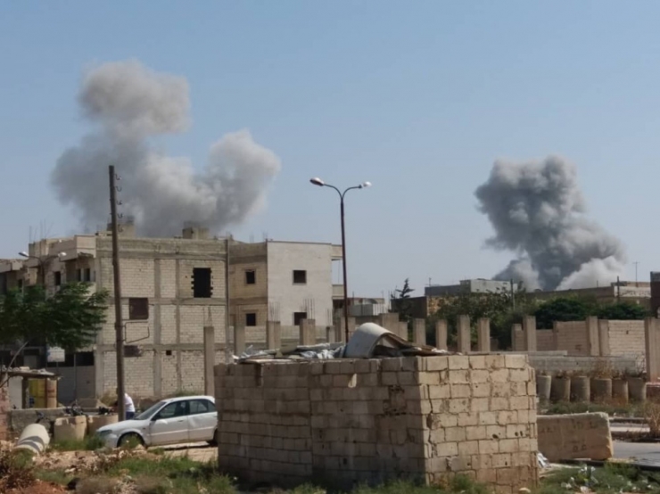 Esad Rejimi Yine İdlib’e Saldırdı: 8 Yaralı