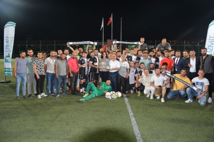 Başkanlık Kupasında Şampiyon Alikahya