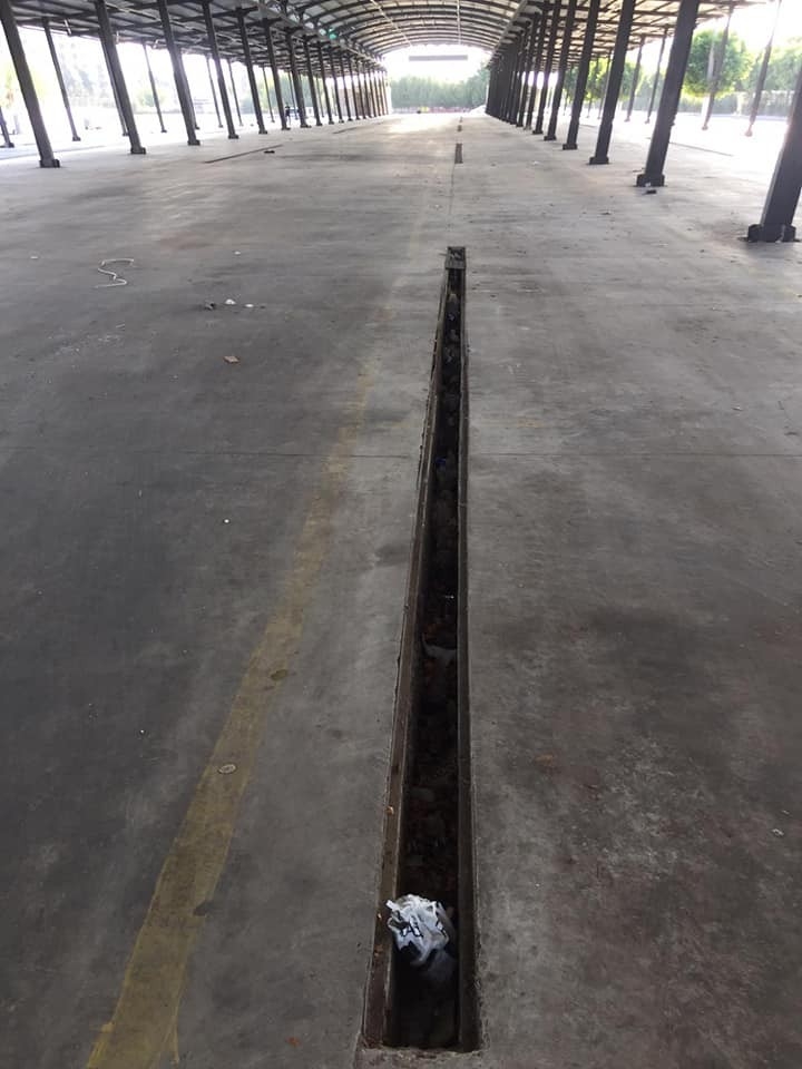 Tarsus’ta Kapalı Semt Pazarının Mazgal Ve Demirlerini Çaldılar