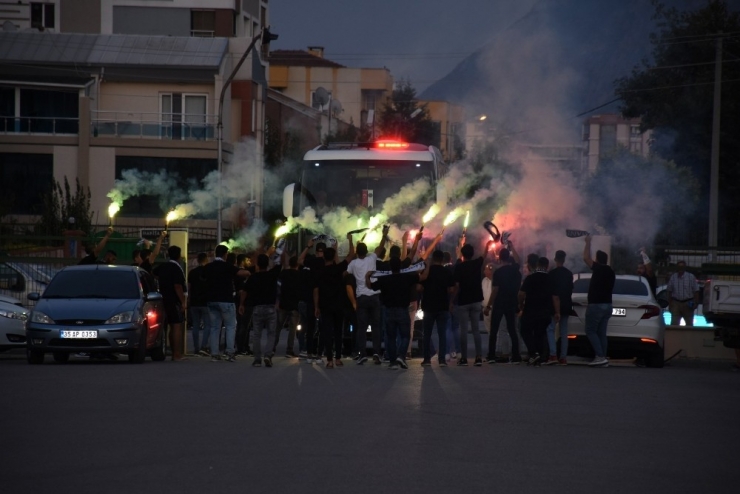 Manisa Fk Formaları Tanıtıldı