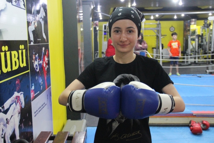 Boks İle Başladı Wushu Kung Fu Şampiyon Oldu!