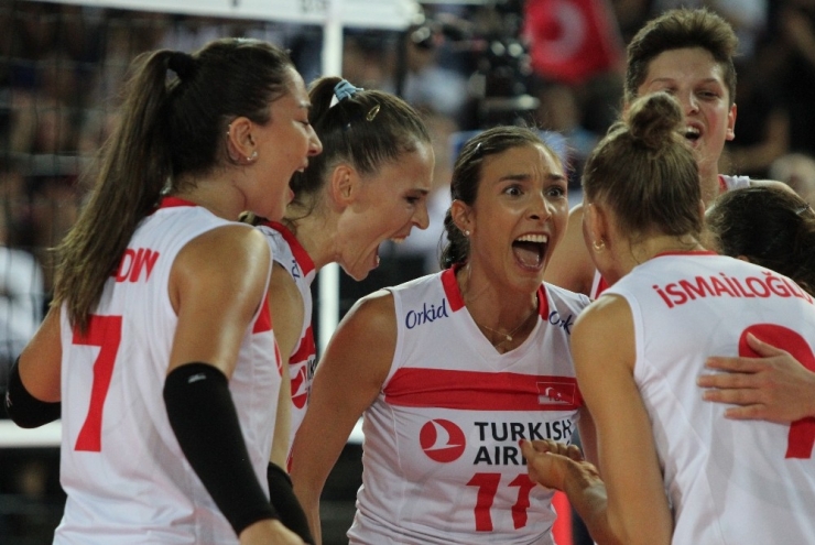 Filenin Sultanları, Avrupa Şampiyonası’nda Son 16 Turu’nda