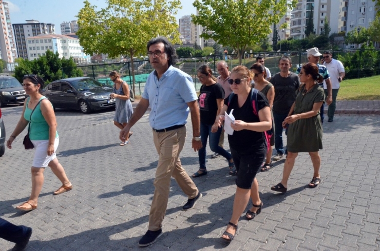 Bilimsel Gezide "Dolandırıcılık" İddiası