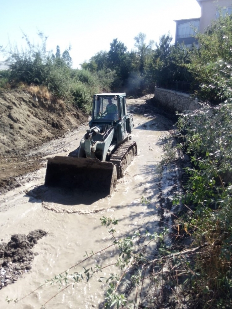 Dsi Tarafından Erciş’te Hummalı Bir Çalışma Başlatıldı