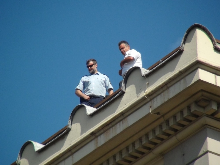 Almanya Başkonsolosluğunun Çatısında Yangın