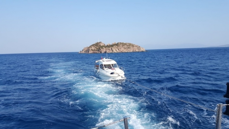 İmdatlarına Sahil Güvenlik Ekipleri Yetişti