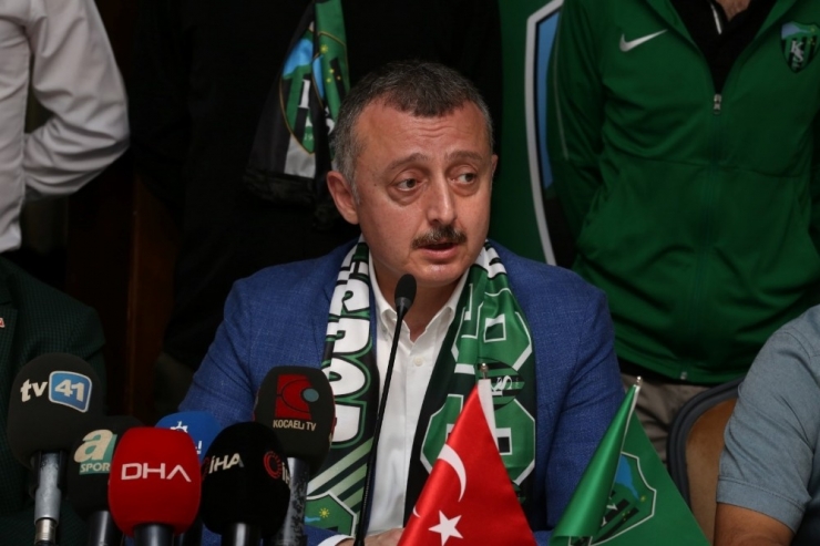 Kocaelispor’un Transfer Yasağı 10 Yıl Sonra Borçlarının Ödenmesi İle Kalktı