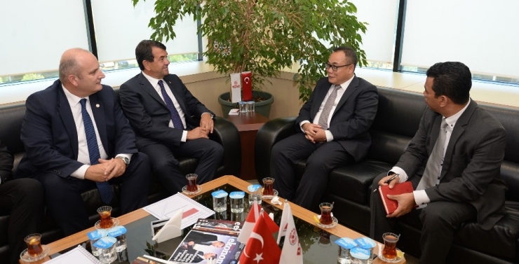 Başkentini Değiştirecek Olan Endonezya Türk Yatırımcıları Bekliyor