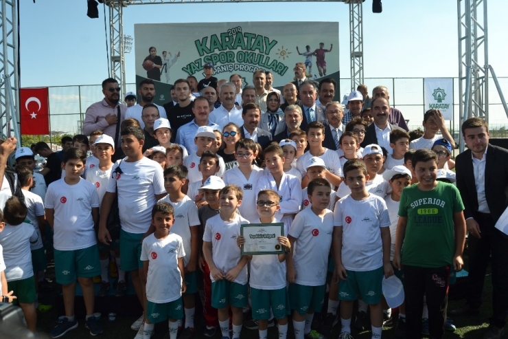 Aykut Kocaman’a Genç Sporculardan Yoğun İlgi