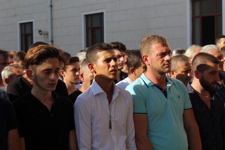 Feci Kazada Hayatını Kaybeden Otomobil Sürücüsü Toprağa Verildi