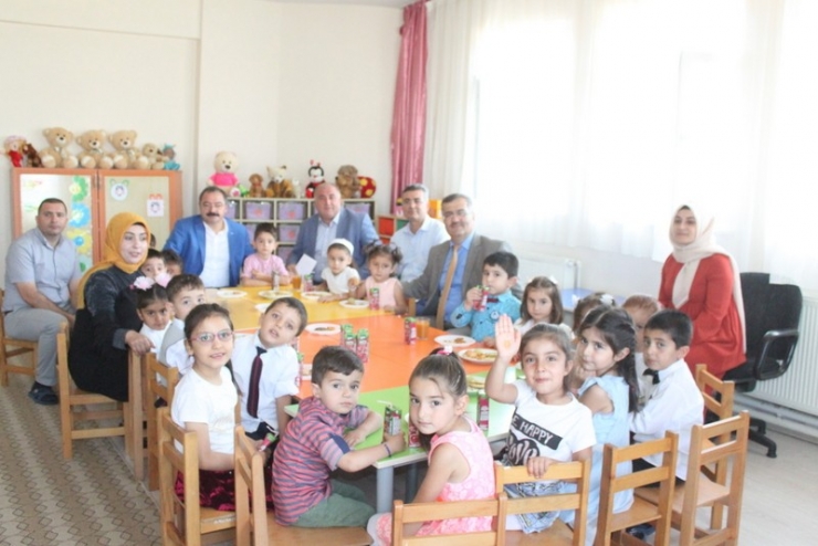 Van’da Okul Öncesi Yaz Eğitimi Programı Tamamlandı